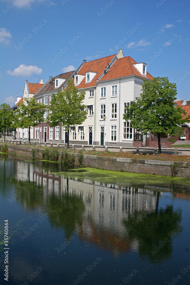 canal in Bergen op Zoom