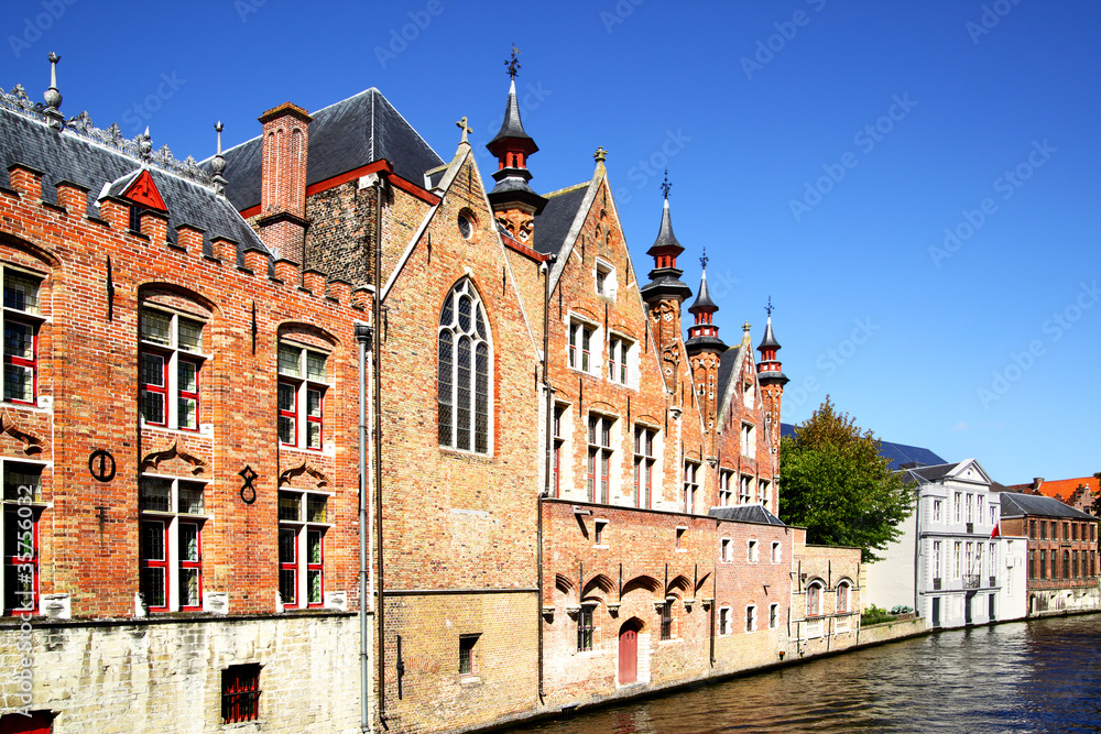Houses on canal in Bruges