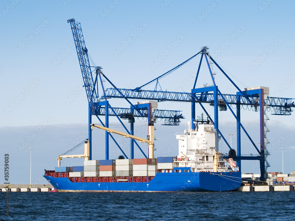 Container Cargo Ship Container Cargo Ship
