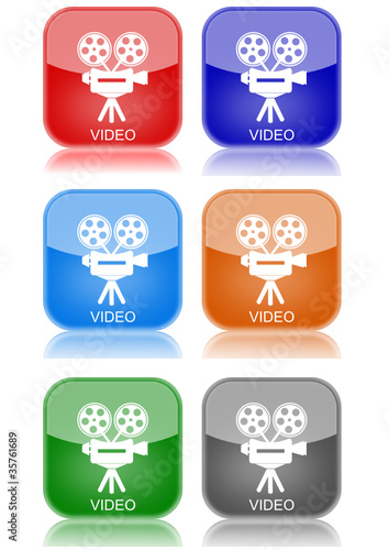 Video  "6 buttons of different colors"