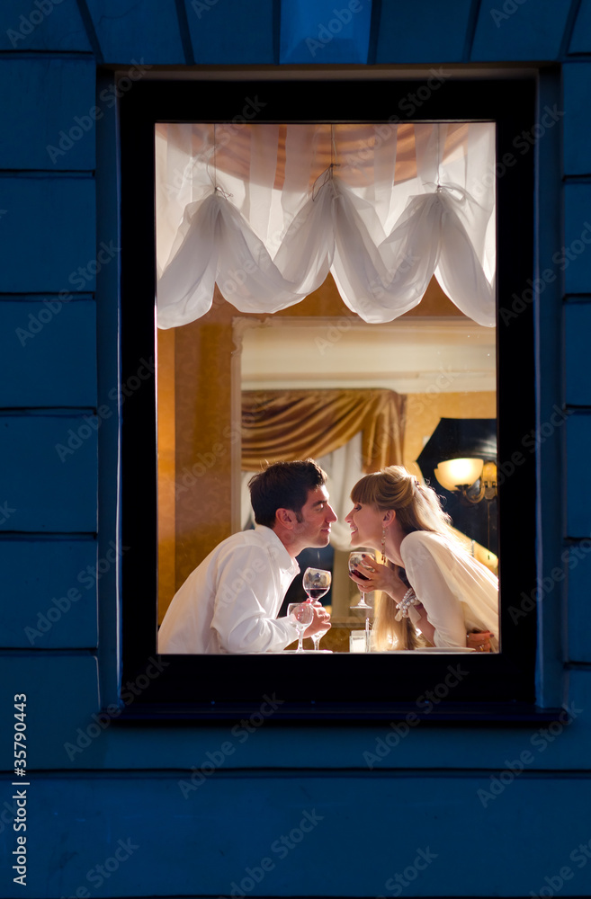 couple at restaurant