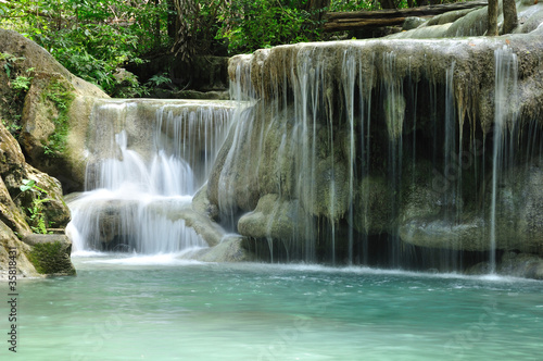 Fototapeta Naklejka Na Ścianę i Meble -  Eravan Waterfall, Kanchanabury, Thailand