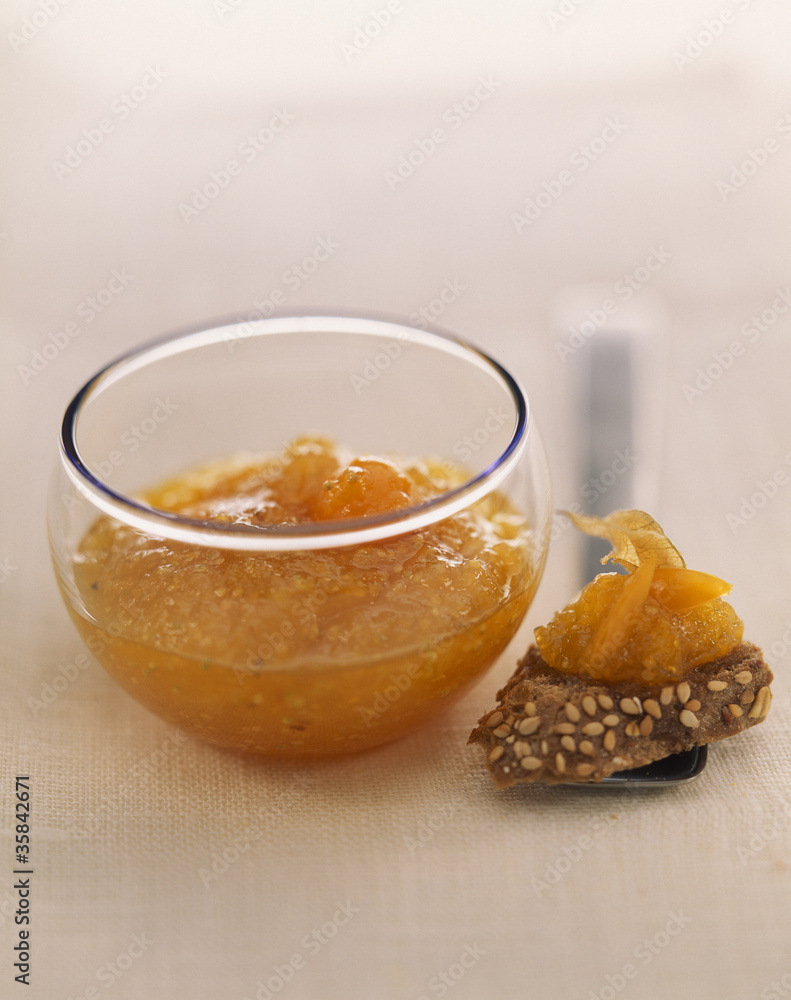 Confiture d'ananas, physalis et fleur de sureau Confiture d'ananas, physalis et fleur de sureau