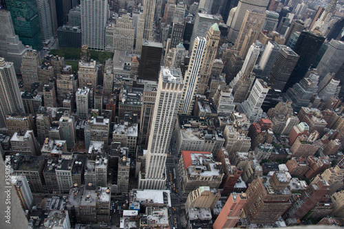 manhattan from empire state building view