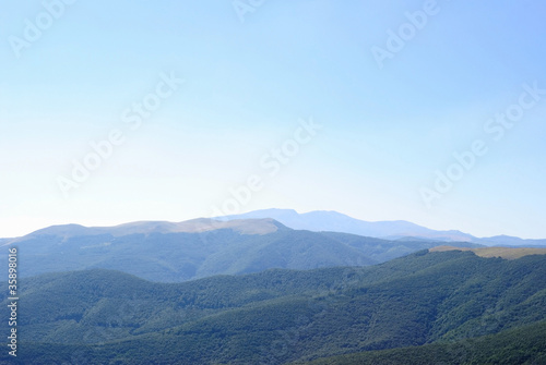 View of wooded mountains © haris7