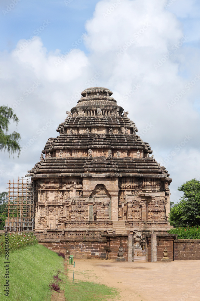 Sun Temple Konark, Orissa, India Sun Temple Konark, Orissa, India