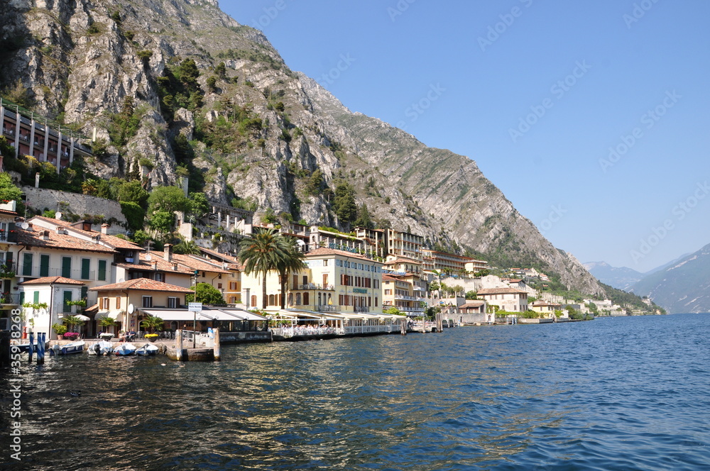Limone - Largo di Garda, IT Mai 2011 Limone - Largo di Garda, IT Mai 2011