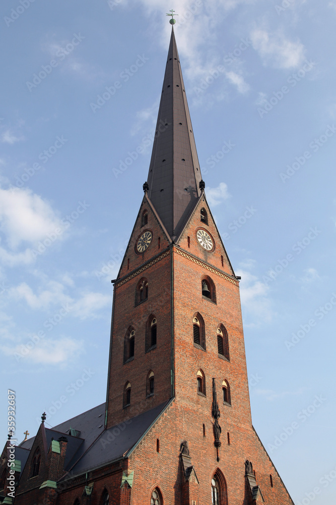 die Kirche St. Petri in Hamburg