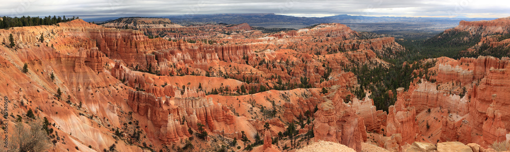 panorama sur les falaises bryce canyon panorama sur les falaises bryce canyon