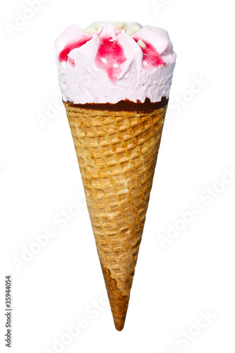 Strawberry flavor cone ice cream