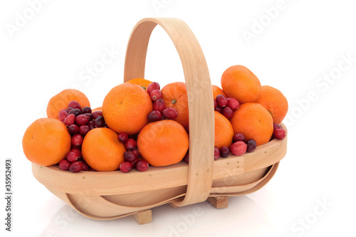 Fototapeta Naklejka Na Ścianę i Meble -  Cranberry and Mandarin Fruit