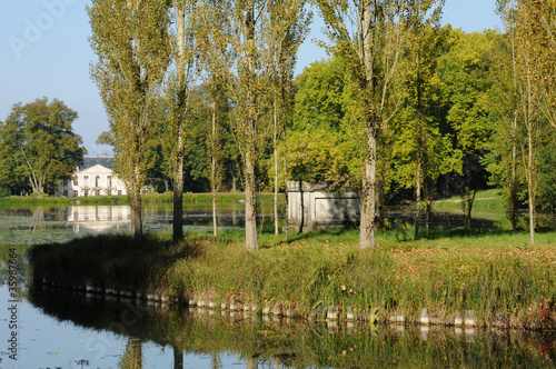 parc Jean-Jacques Rousseau à Ermenonville photo