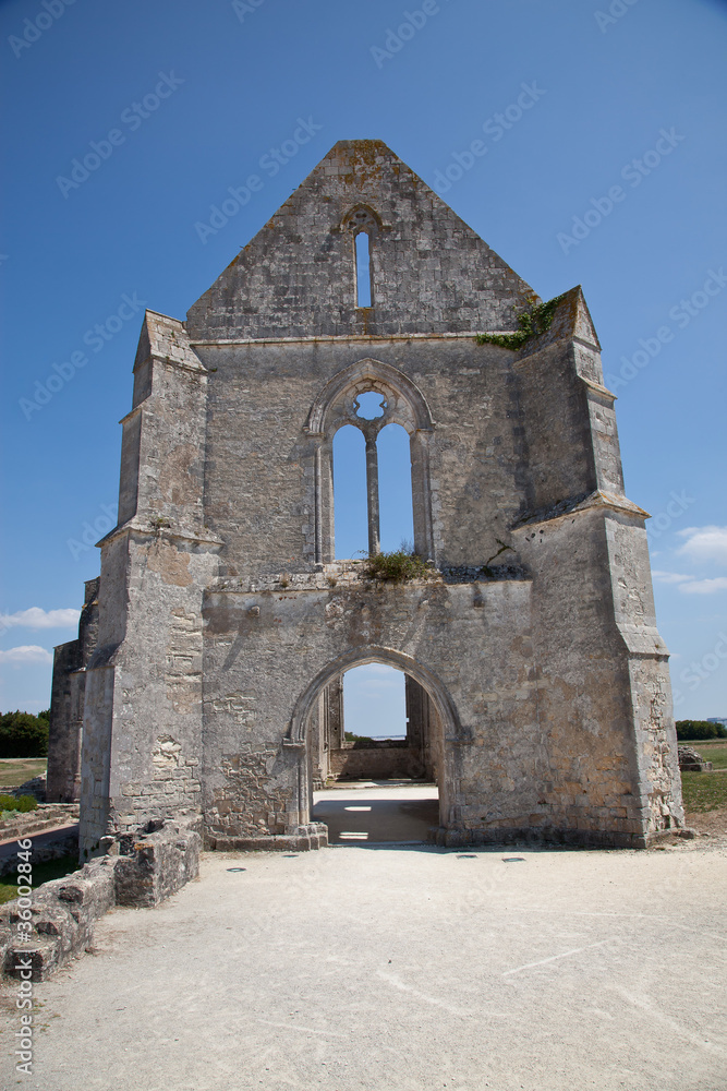 Iglesia en ruinas. Isla de Ré.