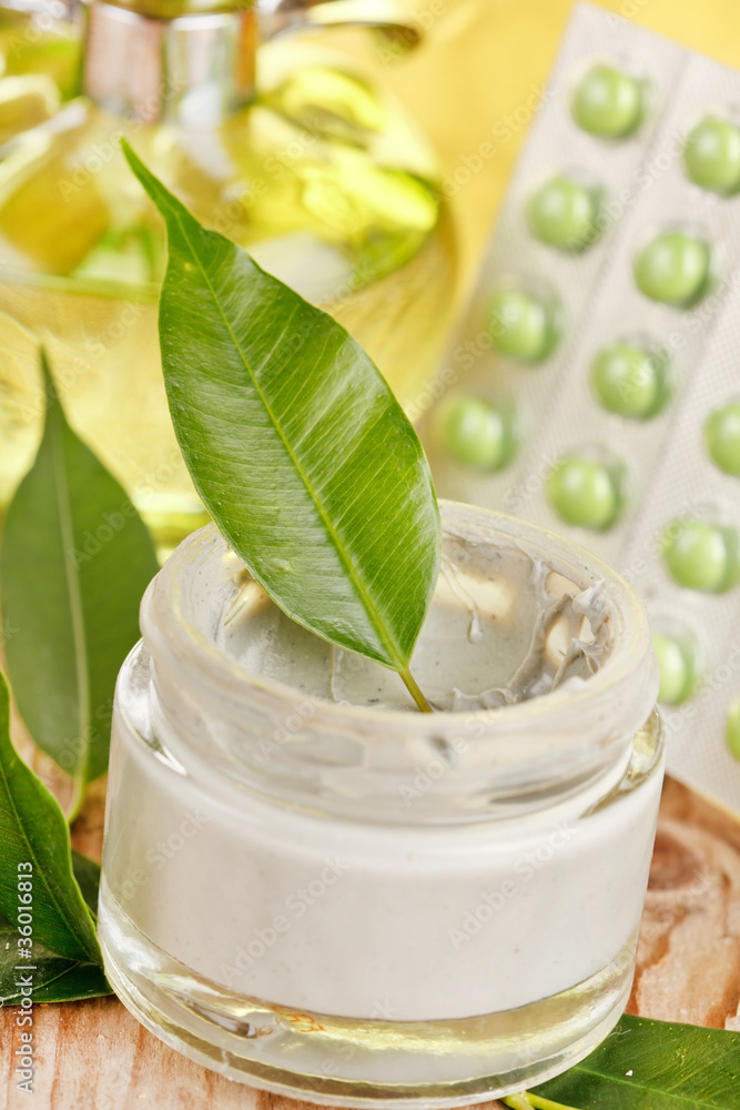 botte of organic cream botte of organic cream