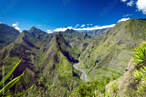 Montagnes du cirque de Mafate - Ile de La Réunion photo