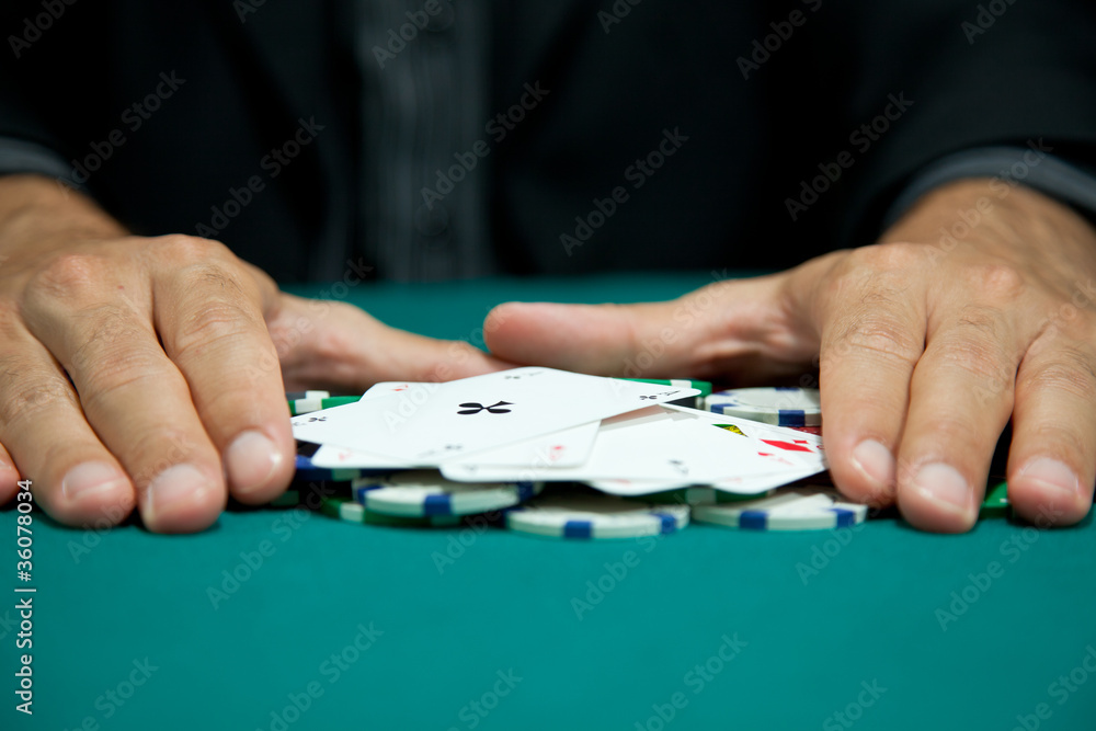 four of a kind winning hand with chips 4 four of a kind winning hand with chips 4