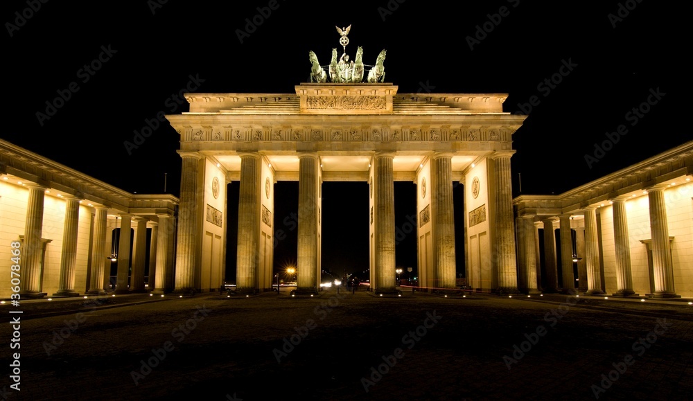 Obraz premium BRANDENBURG GATE, Berlin, Germany.