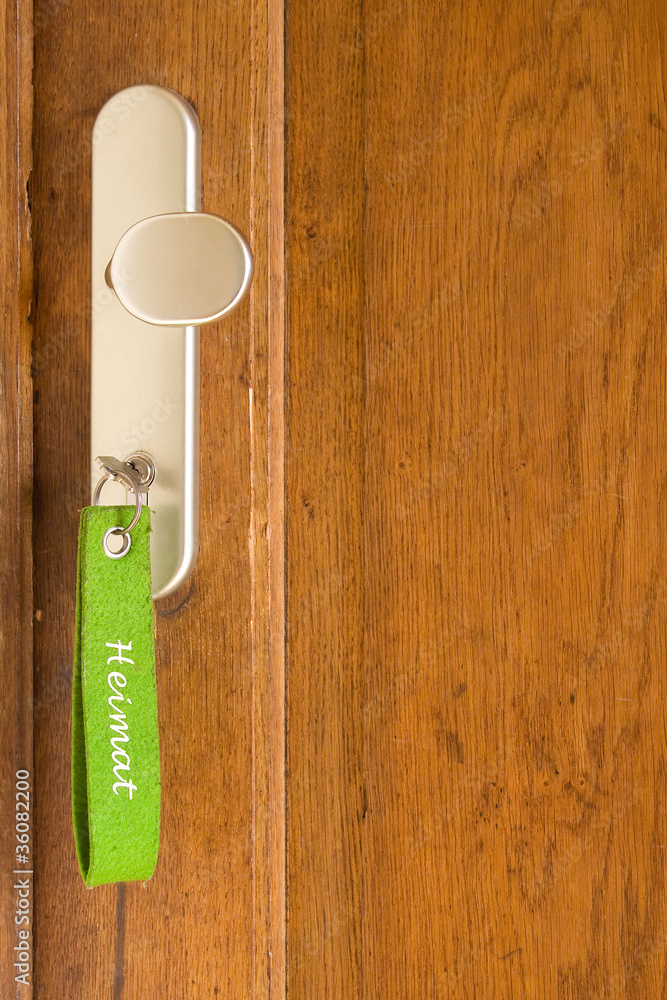 Haustür mit Schlüssel StockFoto Adobe Stock