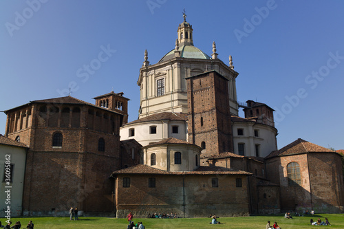 San Lorenzo basilic, Milan