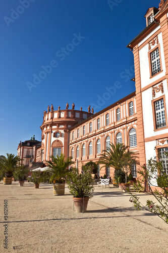 famous Biebrich Palace in Wiesbaden © travelview