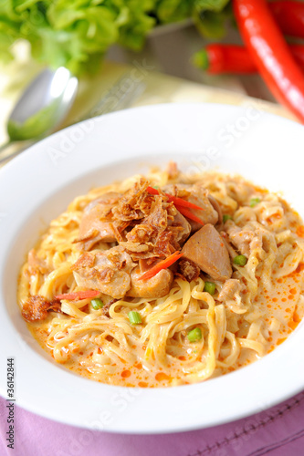 curry noodle - khao soi - thai food