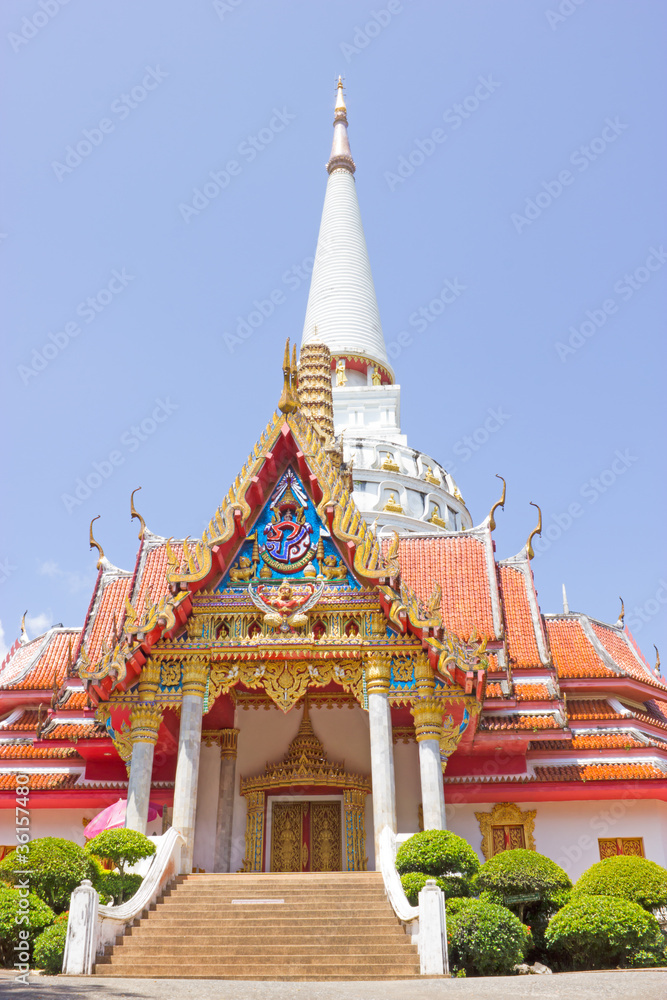 Fototapeta premium Temple with pagoda