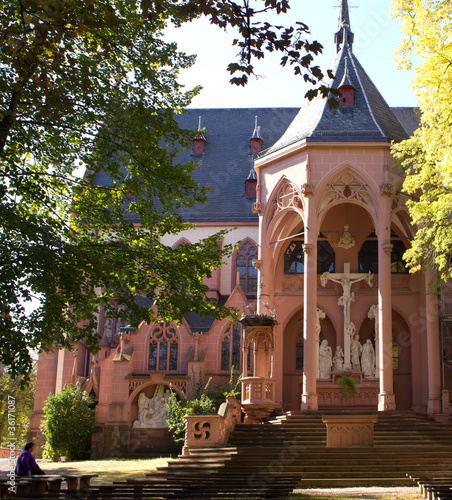 Neugotische Rochuskapelle bei Bingen (Rheinland-Pfalz) photo