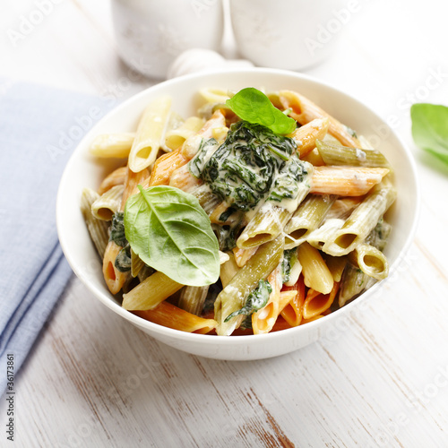Penne with cream cheese sauce and spinach