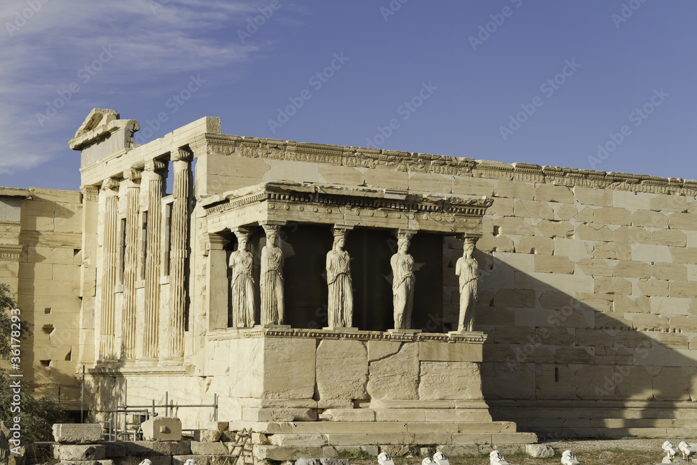 Fototapeta premium Caryatids in Erechtheum, Acropolis,Athens,Greece