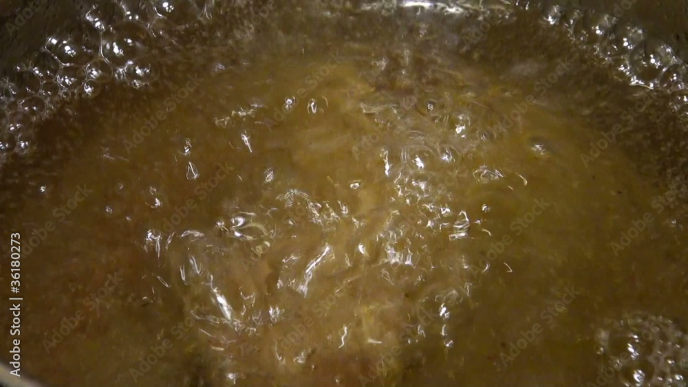 Chicken cooked in boiling oil Chicken cooked in boiling oil