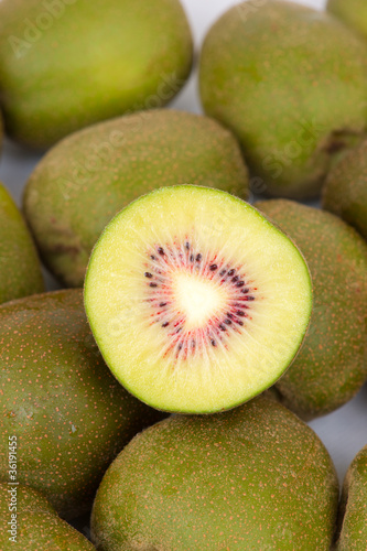Red kiwi fruit
