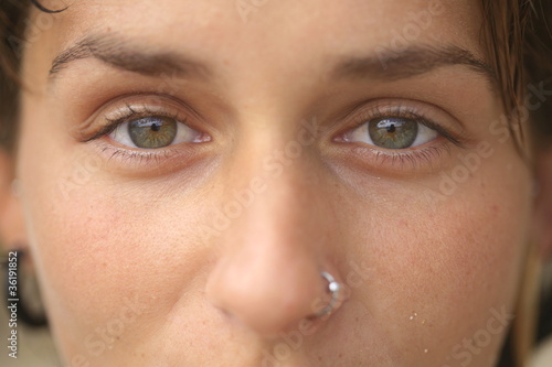 Mirada de ojos claros