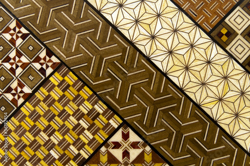 寄木細工のモザイク模様