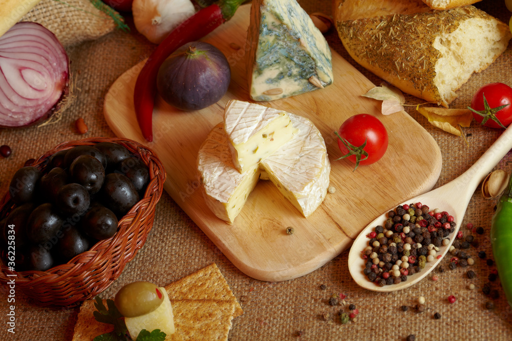 Composition of cheese and autumn products