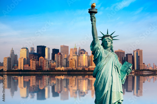 New York Manhattan statue de la Liberté © Beboy