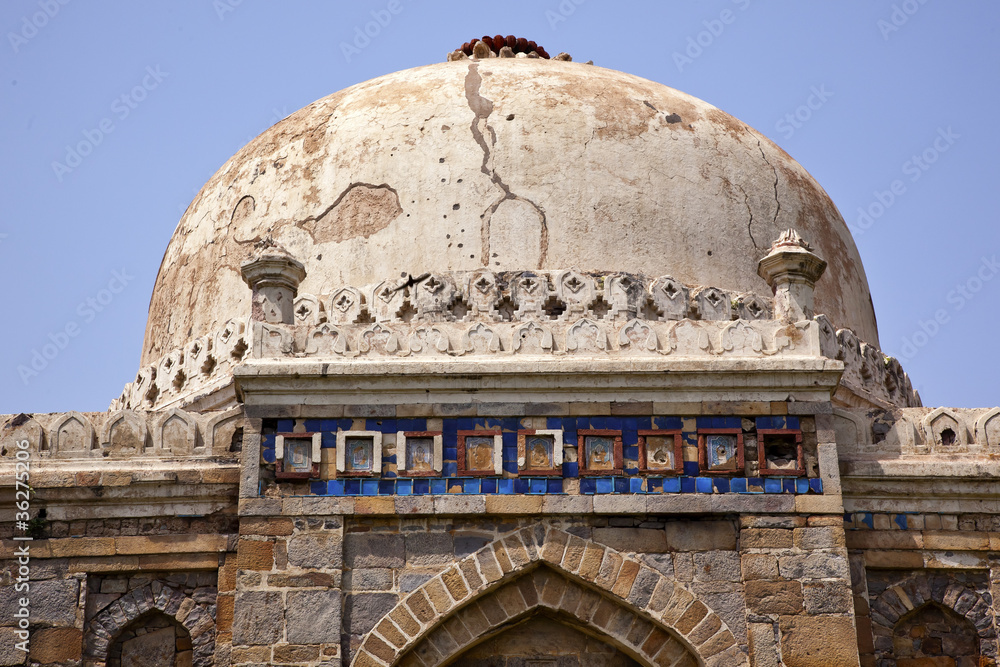 Ancient Dome Sheesh Shish Gumbad Tomb Lodi Gardens New Delhi Ind