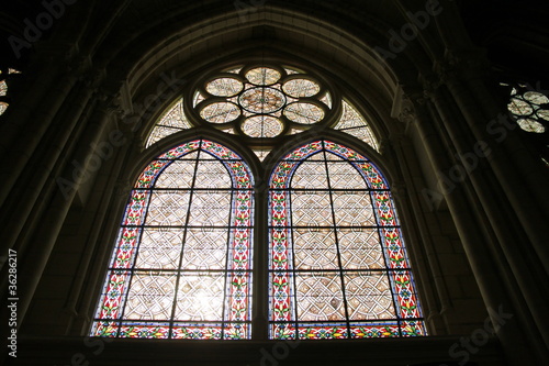 Vitrail de la Basilique Saint-Denis en Seine-Saint-Denis