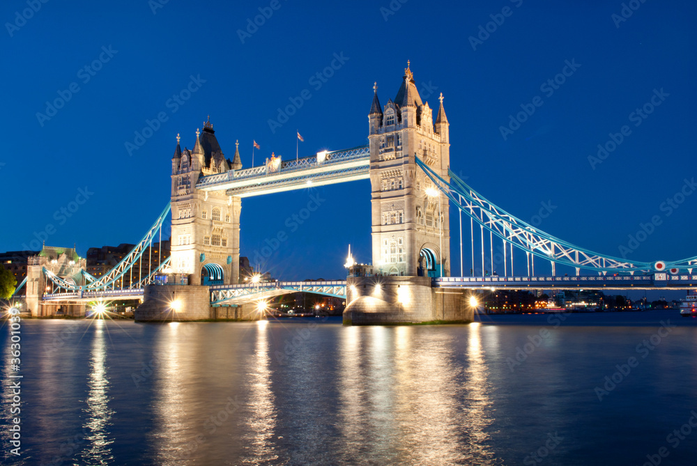 Obraz premium Tower Bridge