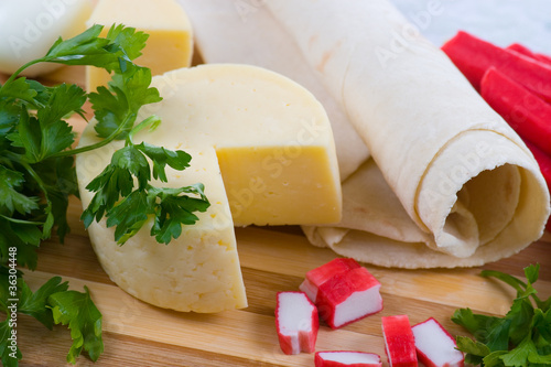 Different products for the preparation of salad