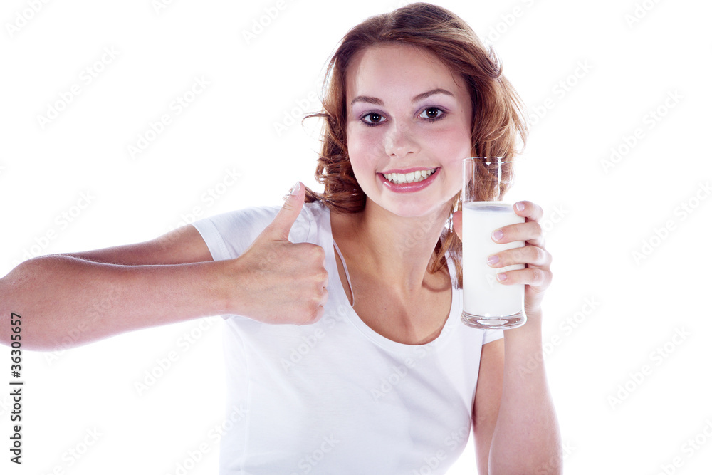 Frau Gesicht trinkt Milch Nahaufnahme Daumen hoch Frau Gesicht trinkt Milch Nahaufnahme Daumen hoch