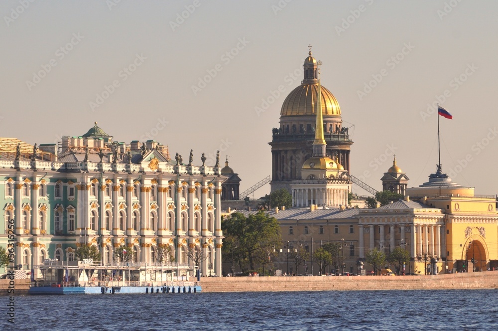 St Petersburg sightseeing white nights