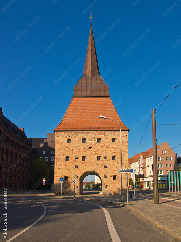 Obraz premium Das Steintor in Rostock.