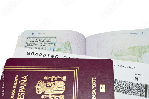 Pasaportes y billetes de avión