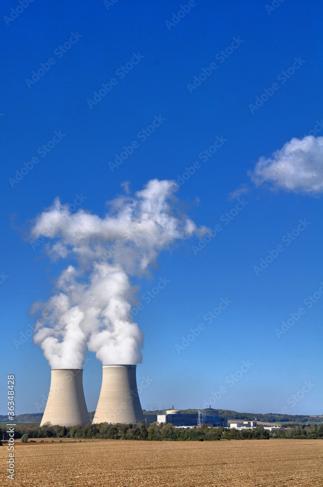 Cheminées de Réacteur Nucléaire Cheminées de Réacteur Nucléaire