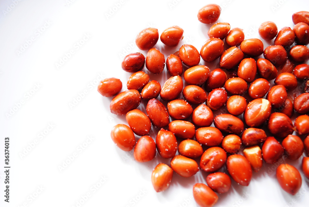 Peanuts Peanuts