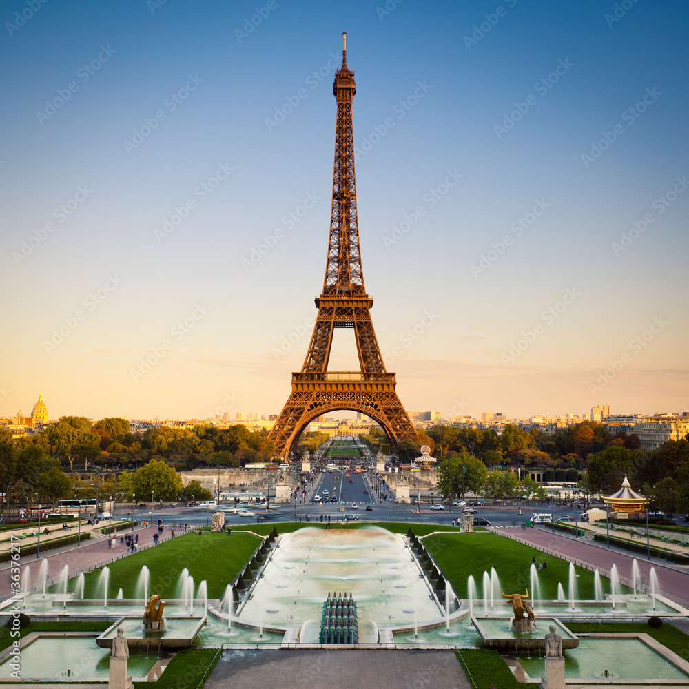 Fototapeta premium Tour Eiffel Paris France