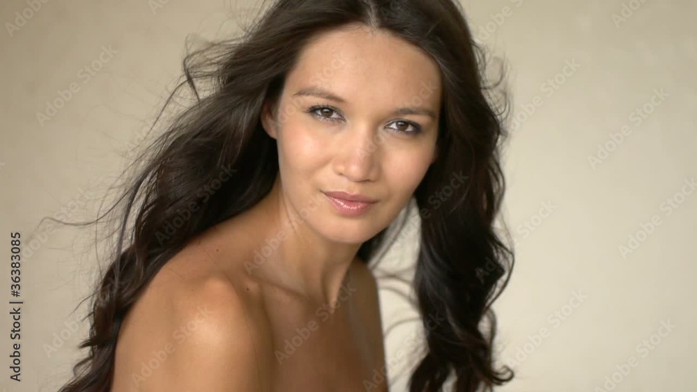HD720p Sexy woman looking HD720p Sexy woman looking