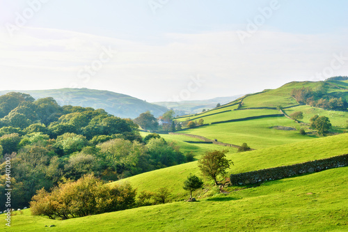 Canvas Print Rolling countryside around a farm