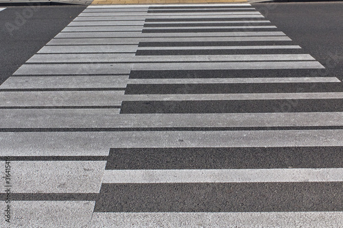 Piano crosswalk