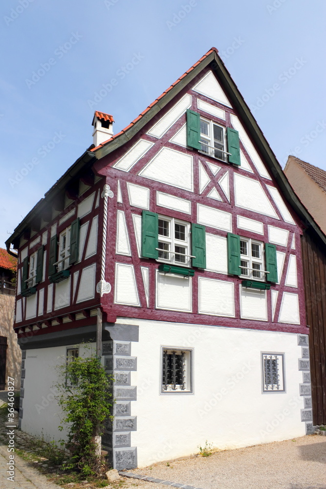Saniertes Giebelhaus In Nördlingen